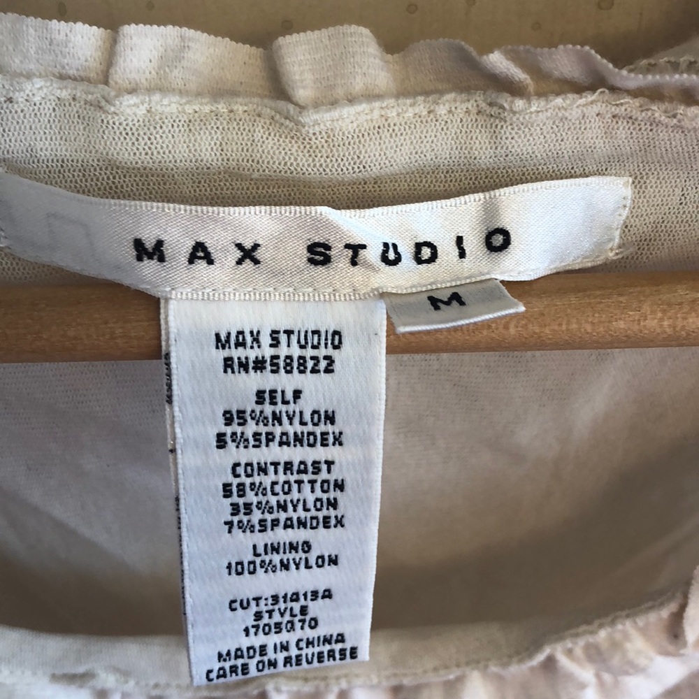 Max studio top - Picture 2 of 2
